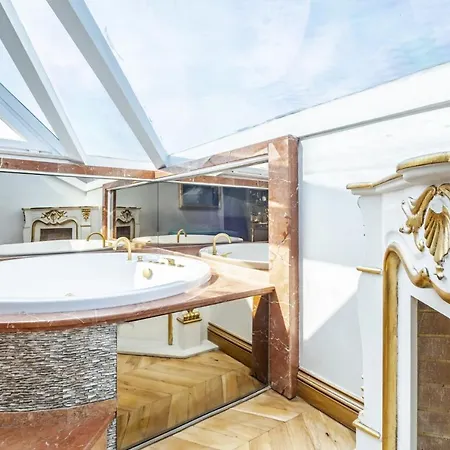 Magnificent Flat In Uskudar Provincia di Istanbul
